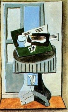  morte Painting - Nature morte devant une fenetre 3 1919 Cubist